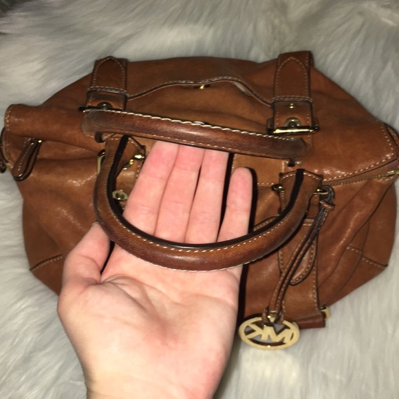 Michael Kors Purse - Picture 6 of 8